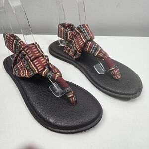 Sanuk Black and Red Bow Sandals